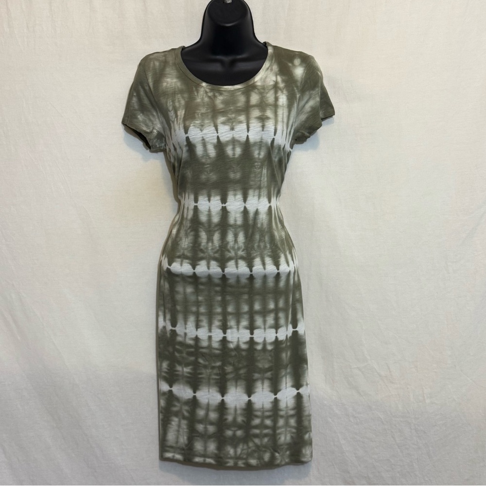 E-40 Gap NWT Green & Cream Tie‎ Dye Short Sleeve MIDI Dress Size S